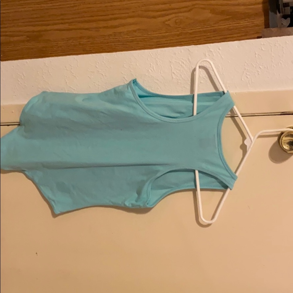 Tops - Picture 2 of 2